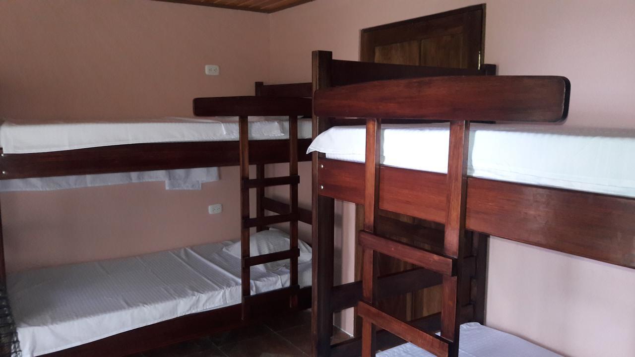 Hostal Y Cabinas Anita-And Rafting Tour! Siqurres Da Alegria Exteriör bild